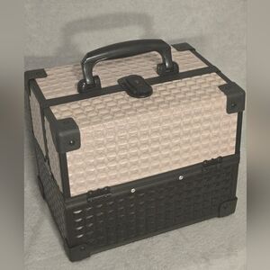 Vanity Case Makeup Box Neceser Organizer / White, Gray and Black